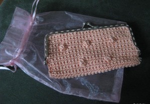 Porta Moedas em Crochet Ponto Fino Rosa NOVO
