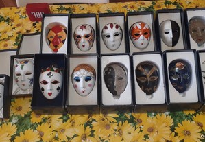 Coleção de mascaras de veneza