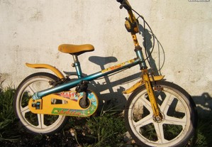 Bicicleta de criança antiga restauro/coleção