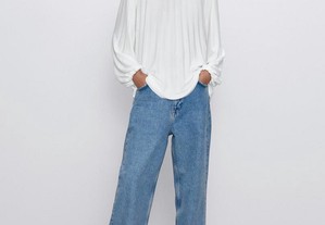 Blusa plissada branca da Zara