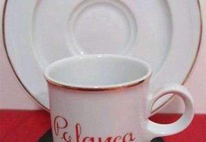 Chávena em porcelana dos cafés Polanca, da fábrica LAJ