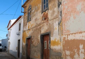 Casa tradicional T2 em Lisboa de 236,00 m²
