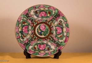 Pratos decorativos (porcelana chinesa)