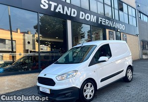Ford Transit Courier Iva Dedutivel Nacional 1 dono.
