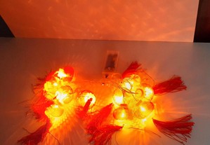 Fita de 10 Luzes LED Decorativas Chinesas a pilhas Nova