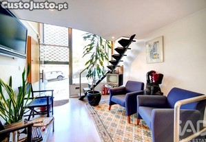 Loja / Estabelecimento Comercial T1 em Ajuda de 68,00 m²