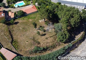 Terreno Rústico Em Vilar Do Andorinho Vn Gaia...