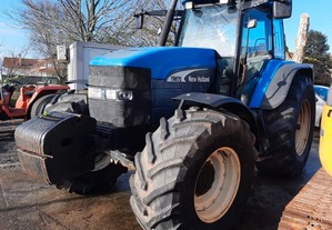 Trator New Holland 175