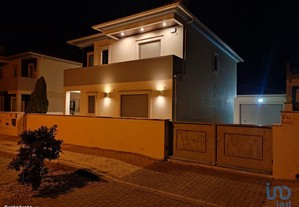 Casa / Villa T4 em Leiria de 168,00 m²