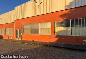 Armazém em S. Pedro da Cova