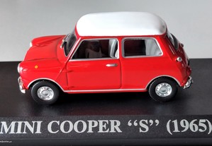 * Miniatura 1:43 Mini Cooper "S" (1965) Queridos Carros | Matricula Portuguesa