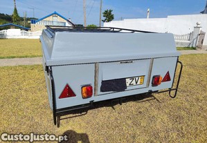 Atrelado tenda saurium j4