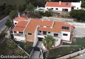 Moradia T5 em Palmela de 351,35 m²