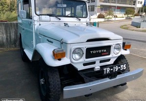 Toyota Land Cruiser BJ 40