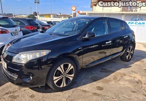 Renault Mégane 1.5 dCi Bose Edition - 11
