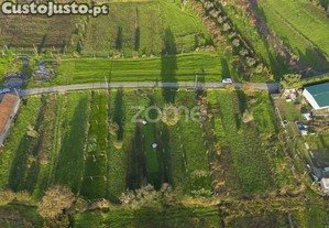 Leiras Do Talho - C/ 872 M², Em Sobreira.