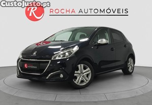 Peugeot 208 1.2 PureTech Style - 18