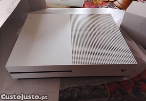xbox one s como nova 1000GB