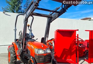 Trator kubota B2230