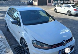VW Golf GTI Performance - 14