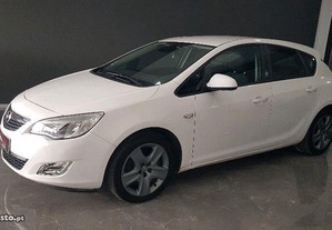 Opel Astra 1300 cdti 90 cv