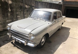 Ford  Cortina 1.2 Deluxe