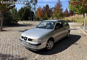 Seat Ibiza 6K2 1.0MPI Gasolina - 01