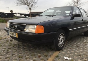 Audi 100 CC - 86