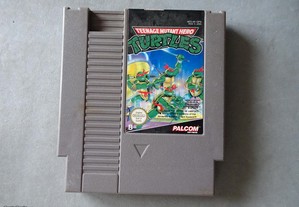 Jogo NES Teenage Mutant Hero Turtles