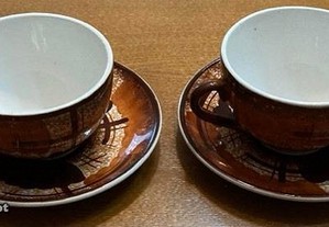 2 2 chávenas de chá de Sacavém modelo 626