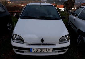 Renault Clio 1.9d van