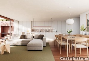 Moradia T4 No Empreendimento 'Madalena Vila...