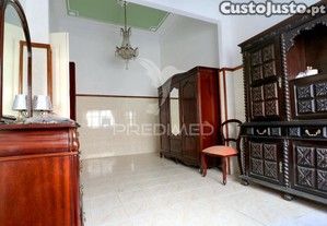 Moradia t3 na baixa da cidade de olhão