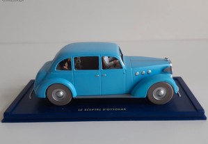 Carro Original TINTIN Herge Moulinsart 1:43 de Bianca Castafiore Azul
