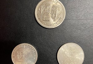 Coleo de de diversas 30 moedas antigas portuguesas