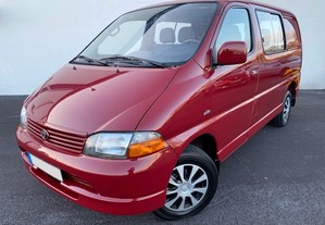 Toyota HiAce 2.500 D4D 6 lugares Imaculada 