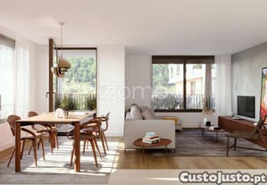 Apartamento T2 Novo - Antas, Porto