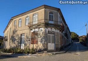 Quintinha No Largo Da Igreja De Escariz, Arouca