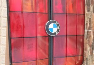 BMW E30 fase2 (farolins)