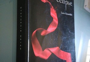Eclipse (Luz e escuridão) - Stephenie Meyer