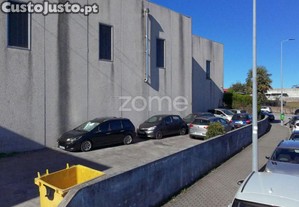 Pavilhão Com 700 M² Terreno De 1.198 M² -...