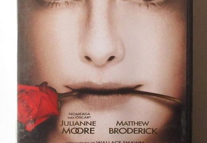 Um Casal Surreal (Julianne Moore) (DVD NOVO / SELADO)