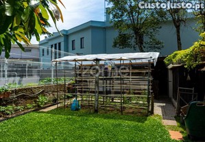 Prédio Histórico Reabilitado Com Identidade...