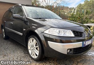 Renault M�gane 1.5 DCI / Full Extras - 05