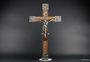 Crucifixo Antigo
