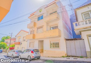 Apartamento duplex T2+2   Caldas da Rainha