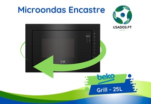 Micro-ondas Grill de Encastrar Beko (900 W, 25 L)