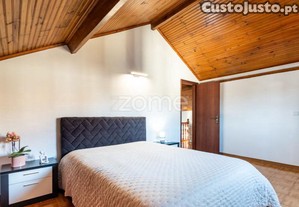 Moradia T3 Em Refóios, P. Lima