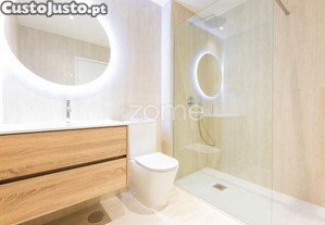 Apartamento T2, Rua De Barros, Gualtar, Junto A Um