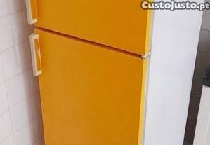 Frigorífico 'AEG'
